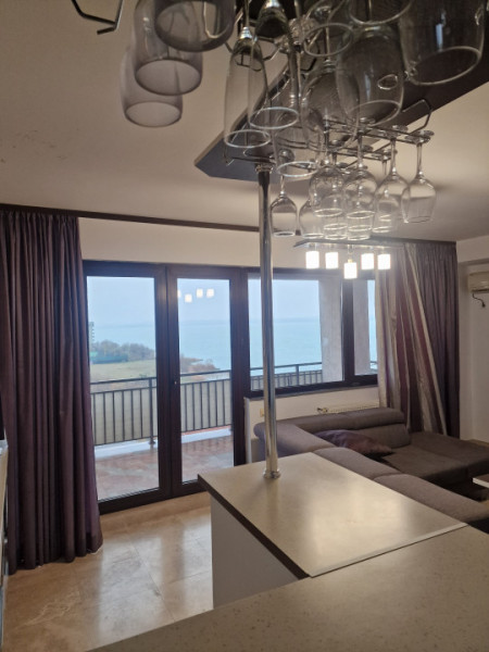 Mamaia –Apartament  cu 3 camere, cu priveliște spectaculoasa 