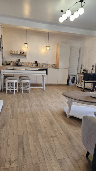 Mamaia - Central - Apartament exclusivist cu vedere la mare