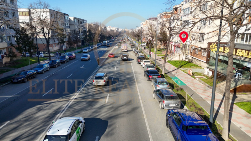 Trocadero - Al. Lapusneanu -  3 camere transformat in spațiu comercial.