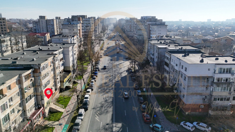 Trocadero - Al. Lapusneanu -  3 camere transformat in spațiu comercial.