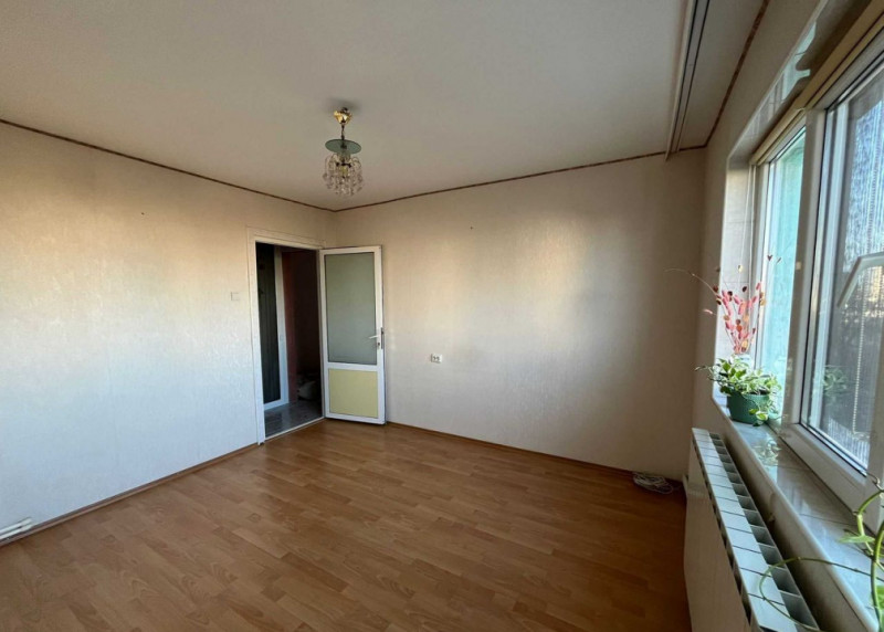 Apartament 3 camere decomandat, Tomis Nord – Macul Roșu, vedere spre oraș