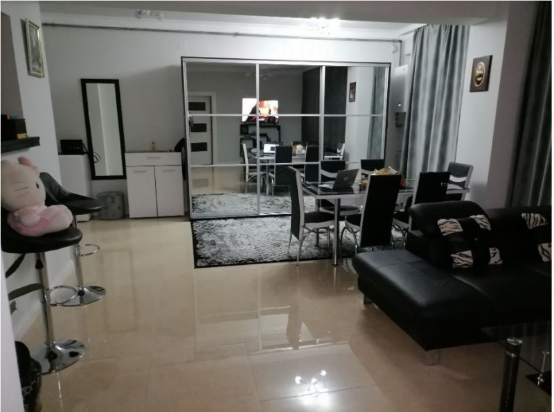 Apartament 3 camere – Tomis Nord, ideal pentru locuință sau spațiu comercial