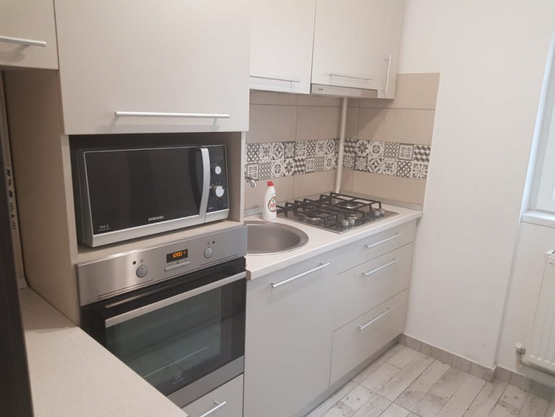 Tomis Nord - inchiriere apartament cu 3 camere , complet mobilat si utilat